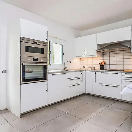 Ferienvilla Schoenheit Mallorca Picafort By Interhome *