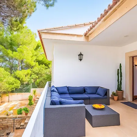 Ferienvilla Schoenheit Mallorca Picafort By Interhome